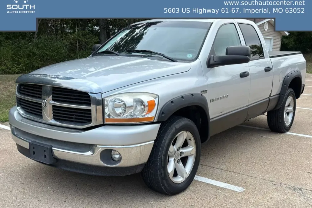 2006 Dodge Ram ST photo 1