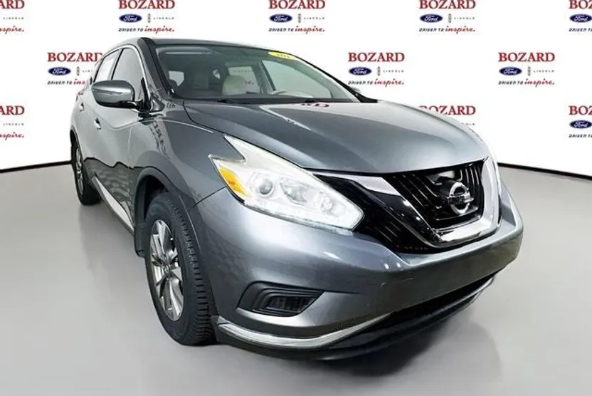 2017 Nissan Murano S photo 1
