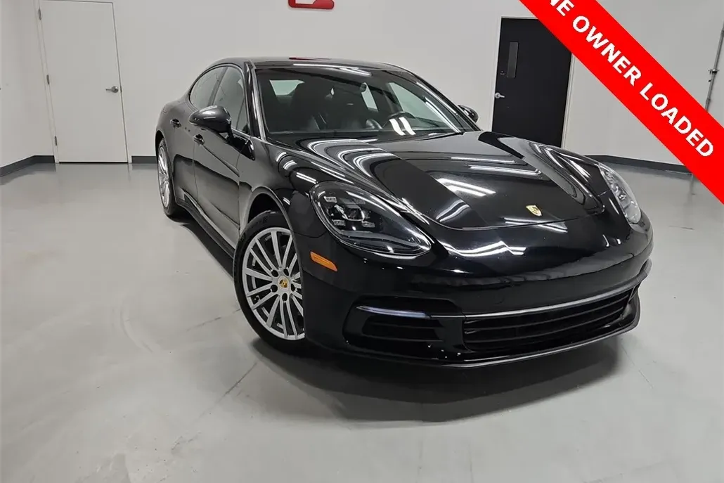 2020 Porsche Panamera Base photo 1