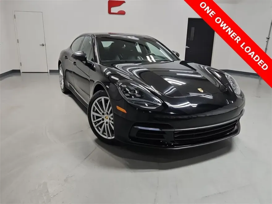 2020 Porsche Panamera Base photo 1