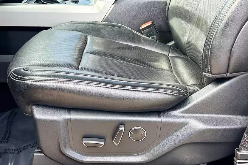 2018 Ford F-150 Lariat photo 1