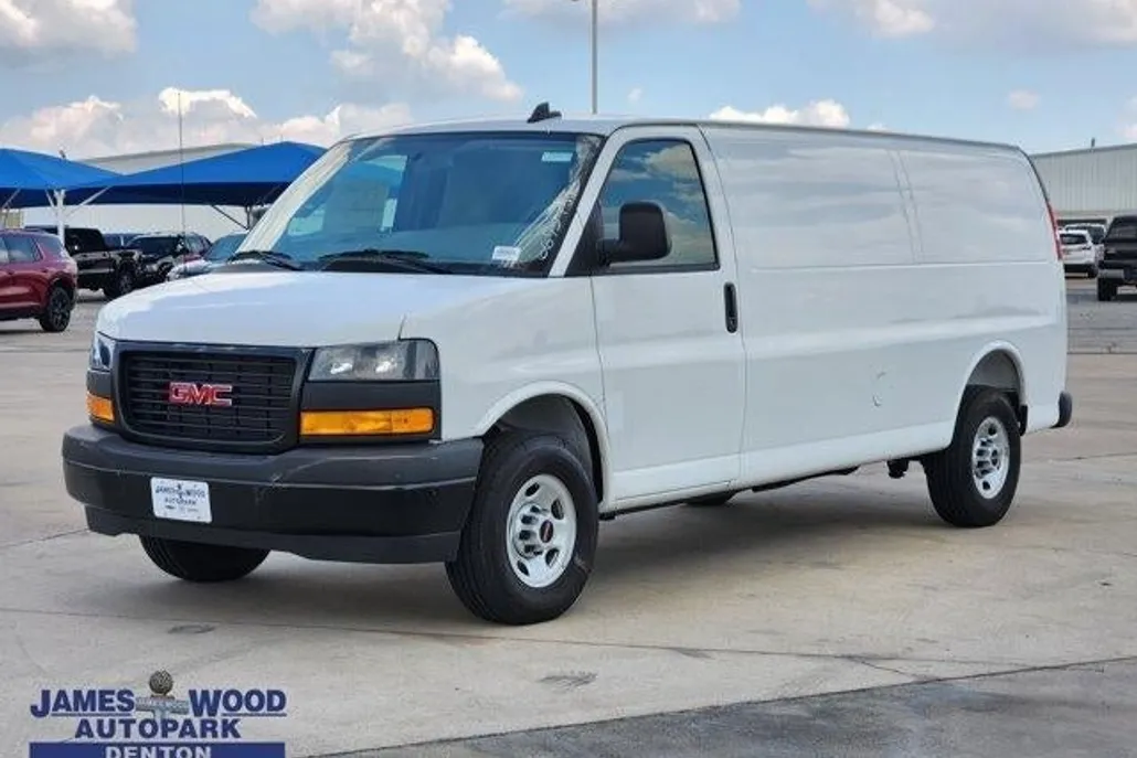2025 Gmc Savana Cargo 2500 Base photo 1