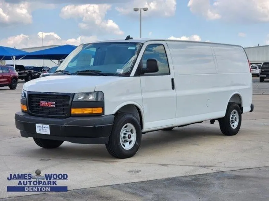 2025 Gmc Savana Cargo 2500 Base photo 1