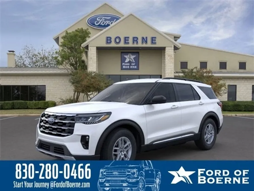 2025 Ford Explorer photo 1