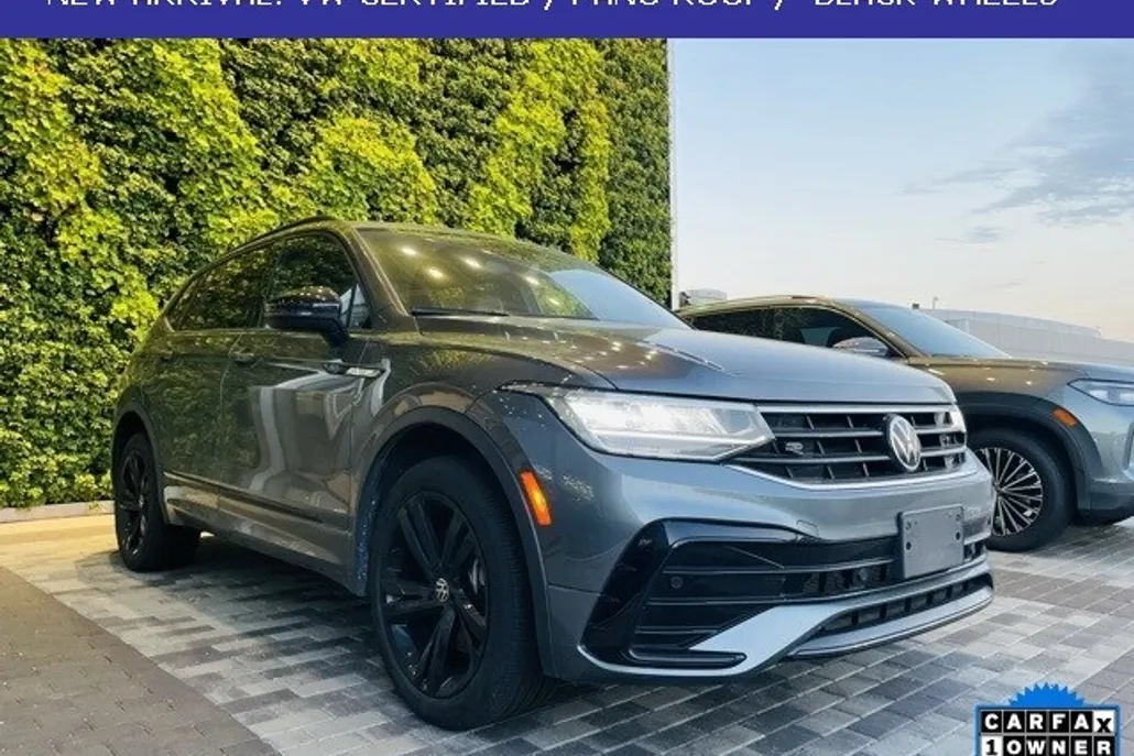 2024 Volkswagen Tiguan SE R-Line Black photo 1