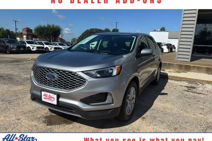 2024 Ford Edge SEL photo 1