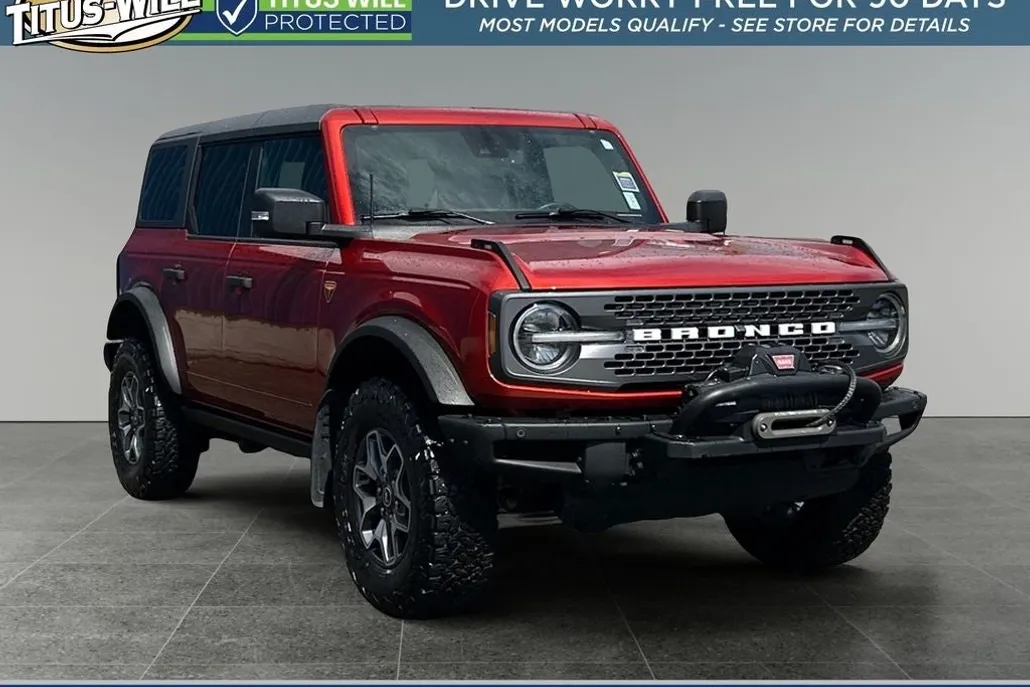 2024 Ford Bronco Badlands photo 1