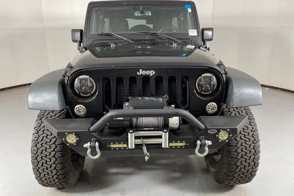 2016 Jeep Wrangler Unlimited Sport photo 1