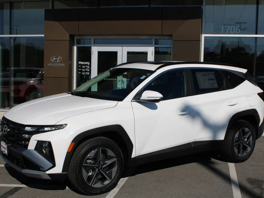 2026 Hyundai Tucson SEL Convenience photo 1