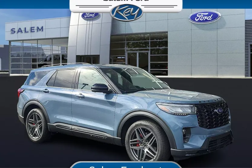 2025 Ford Explorer ST photo 1