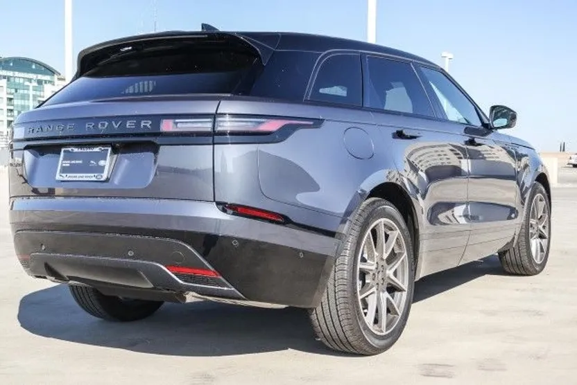 2026 Land Rover Range Rover Velar SE photo 1