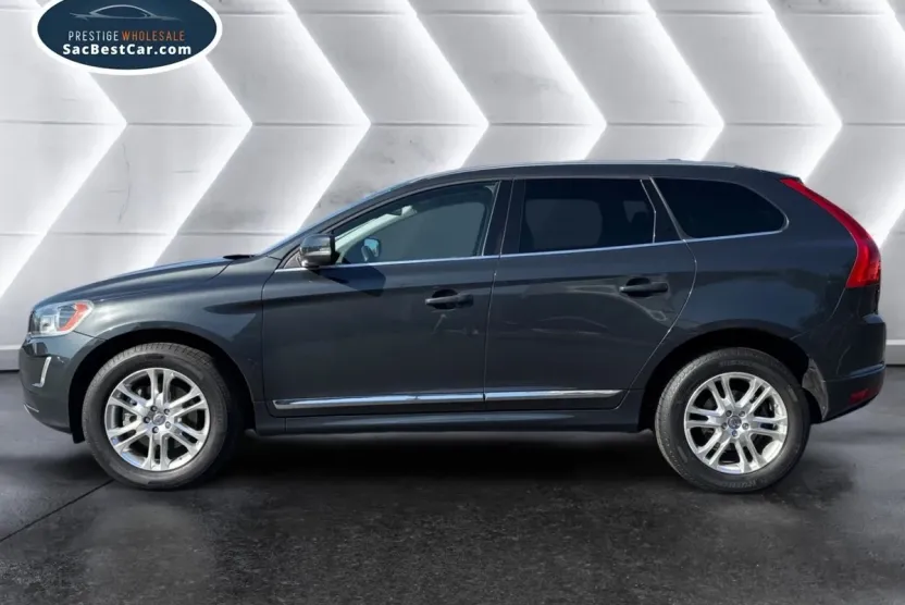2015 Volvo XC60 T5 Premier photo 1