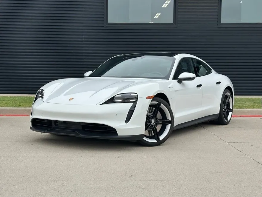 2024 Porsche Taycan photo 1