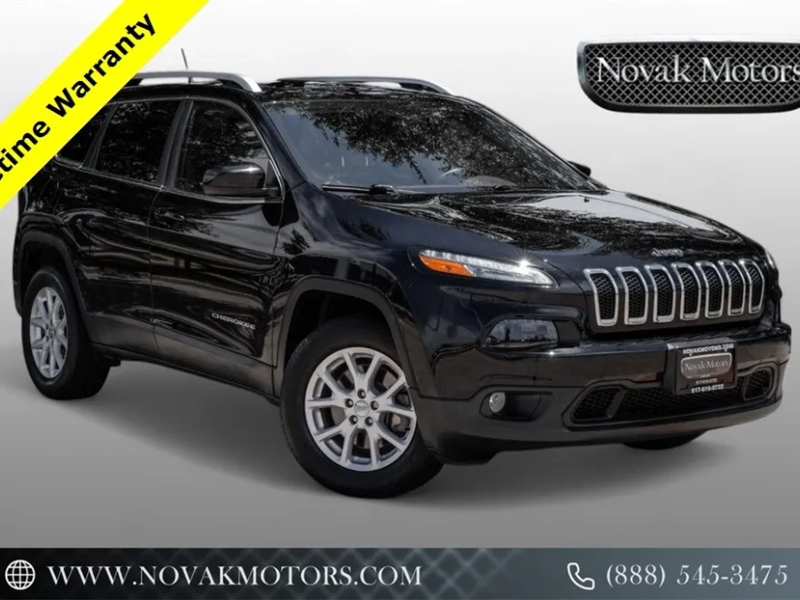 2017 Jeep Cherokee Latitude photo 1