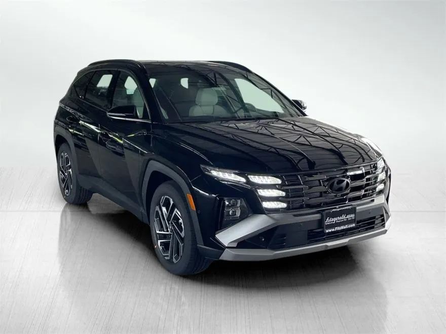 2025 Hyundai Tucson Limited photo 1