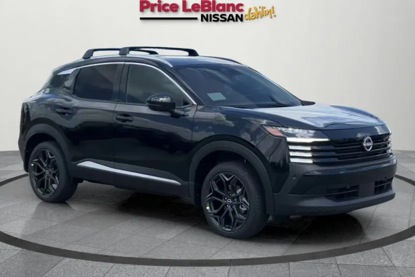 2025 Nissan Kicks SR photo 1
