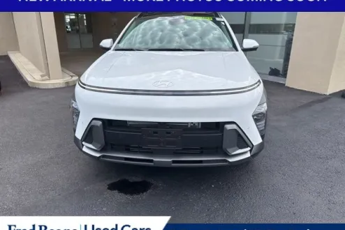 2025 Hyundai Kona Limited photo 2