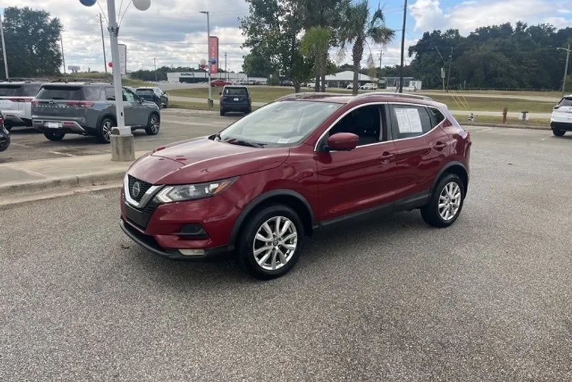2020 Nissan Rogue Sport SV photo 1
