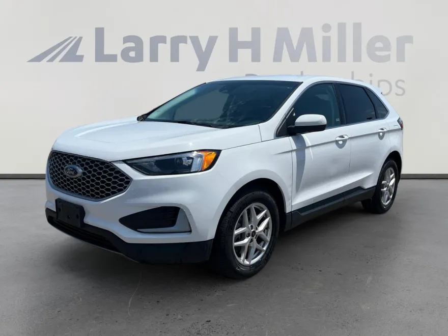 2024 Ford Edge SEL photo 1