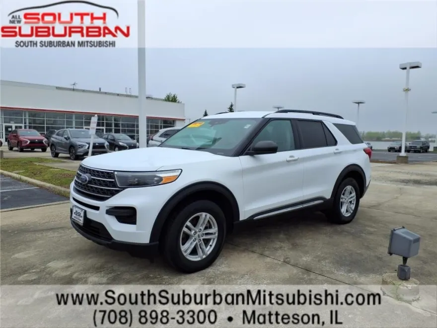 2022 Ford Explorer XLT photo 1
