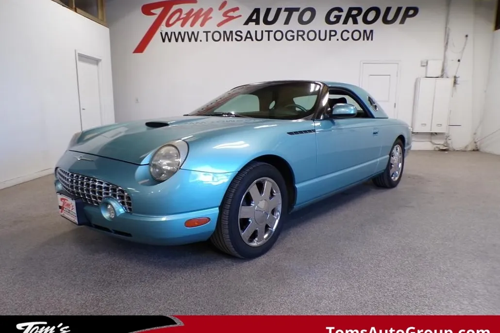 2002 Ford Thunderbird Premium photo 1