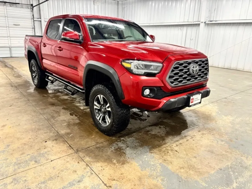 2022 Toyota Tacoma SR photo 1