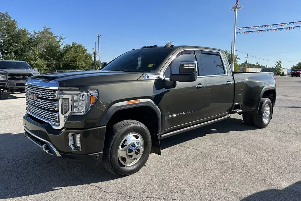 2022 Gmc Sierra 3500 HD Denali photo 1