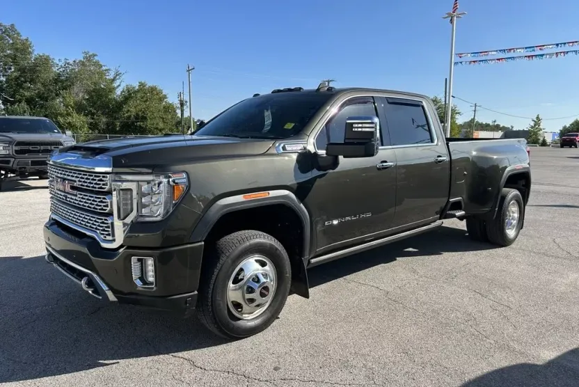 2022 Gmc Sierra 3500 HD Denali photo 1