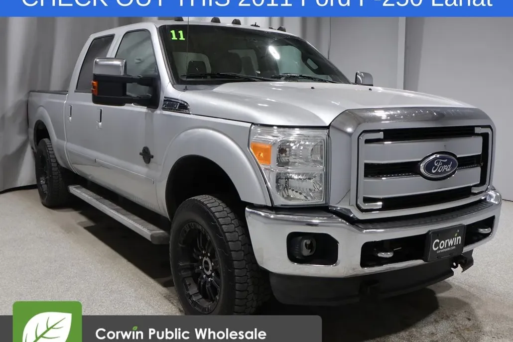 2011 Ford F-250 Lariat photo 1