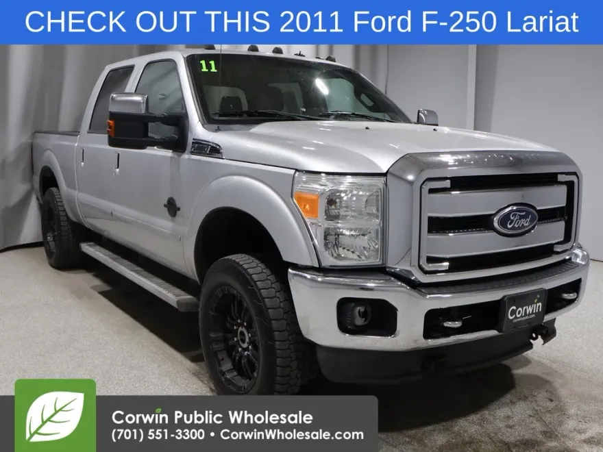 2011 Ford F-250 Lariat photo 1