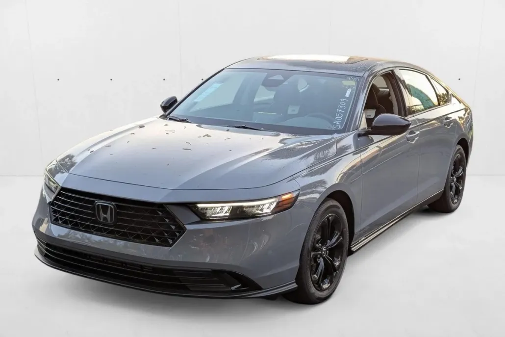 2025 Honda Accord SE photo 1