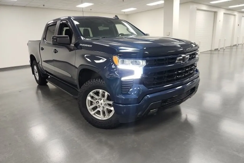 2022 Chevrolet Silverado 1500 RST photo 1