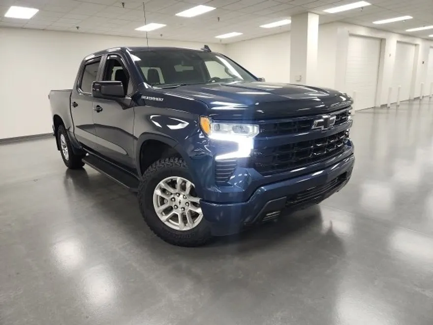 2022 Chevrolet Silverado 1500 RST photo 1