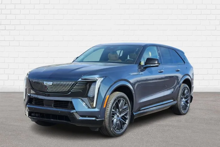 2025 Cadillac Escalade IQ Sport photo 1