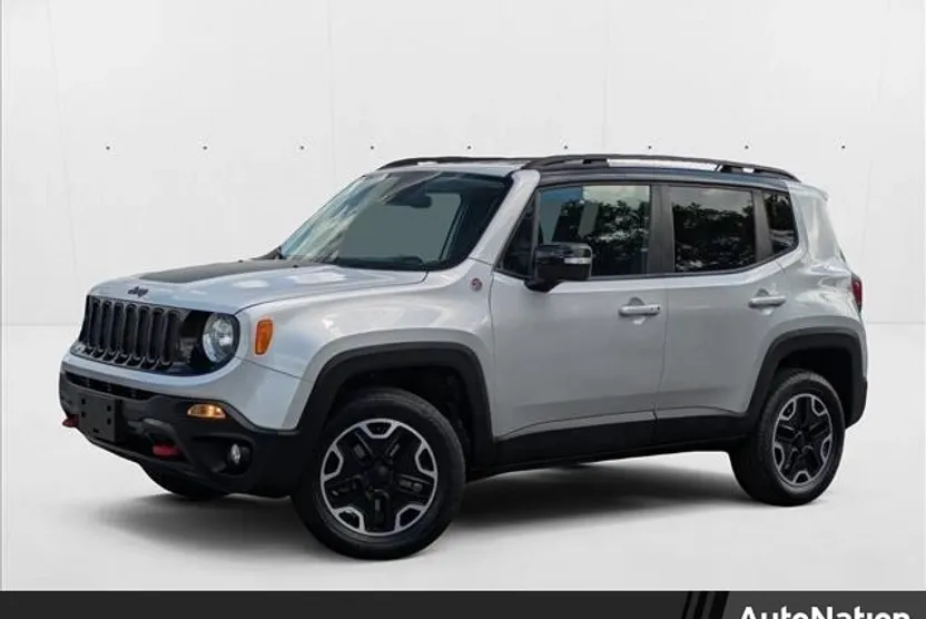 2016 Jeep Renegade Trailhawk photo 1
