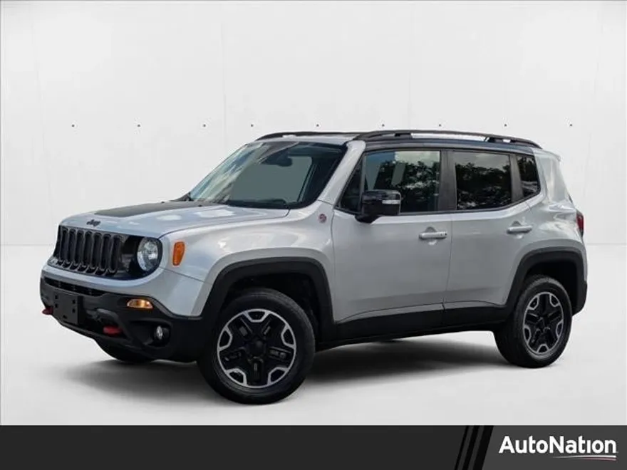 2016 Jeep Renegade Trailhawk photo 1