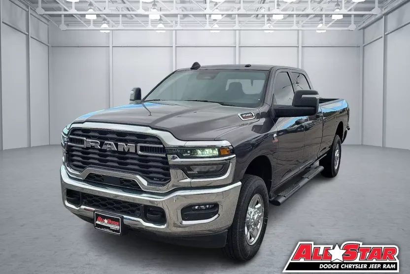 2025 Ram 3500 Tradesman photo 1