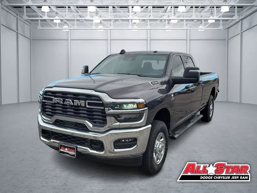 2025 Ram 3500 Tradesman photo 1
