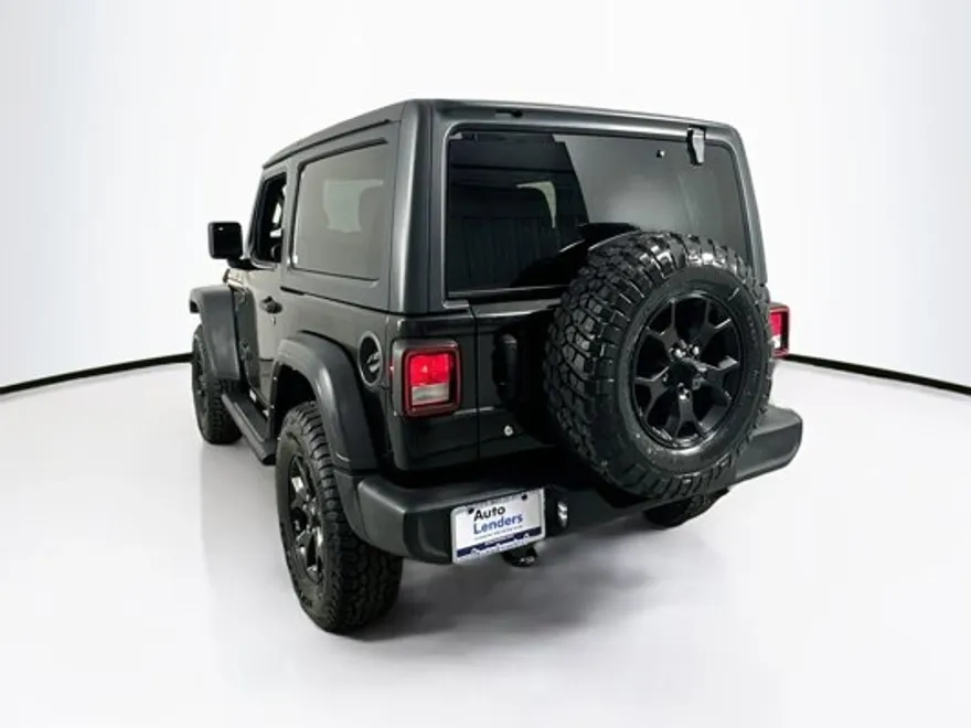 2021 Jeep Wrangler Willys Sport photo 1