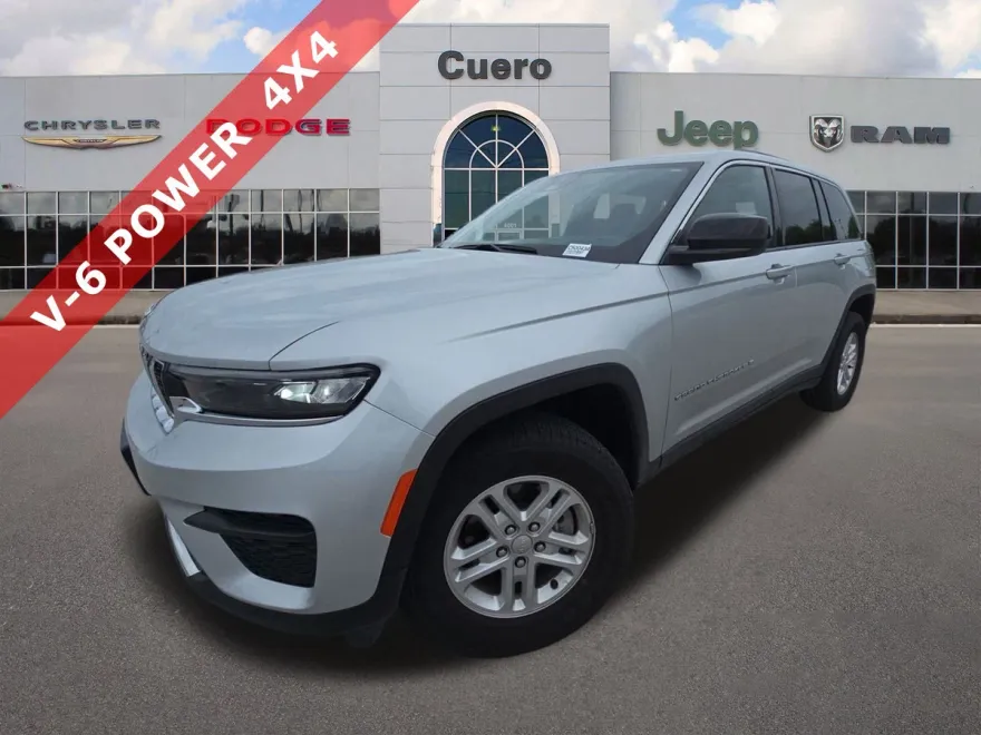 2025 Jeep Grand Cherokee Laredo photo 1