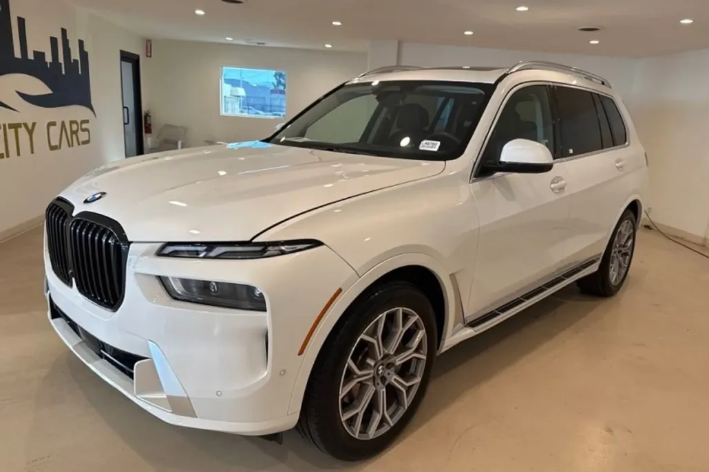 2025 Bmw X7 xDrive40i photo 1