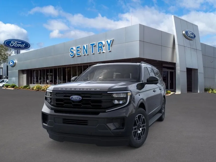 2025 Ford Expedition MAX photo 1