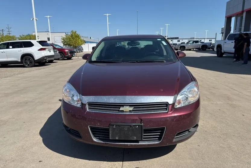 2007 Chevrolet Impala LTZ photo 1