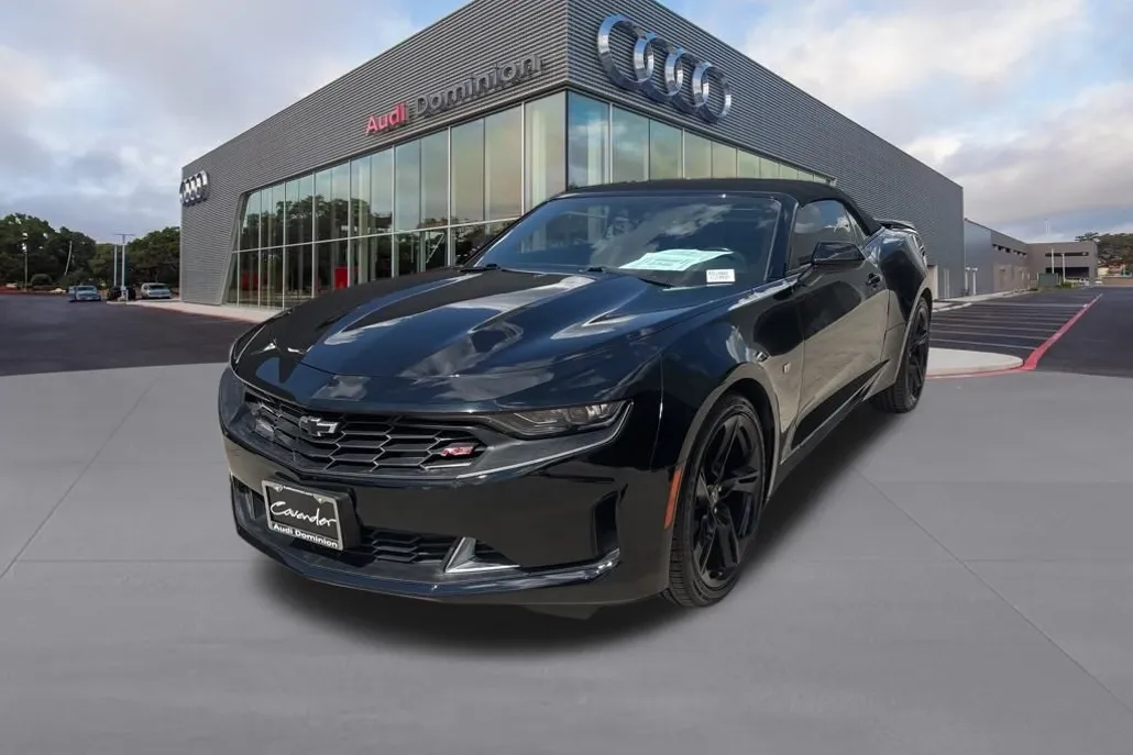 2023 Chevrolet Camaro 1LT Sport photo 1
