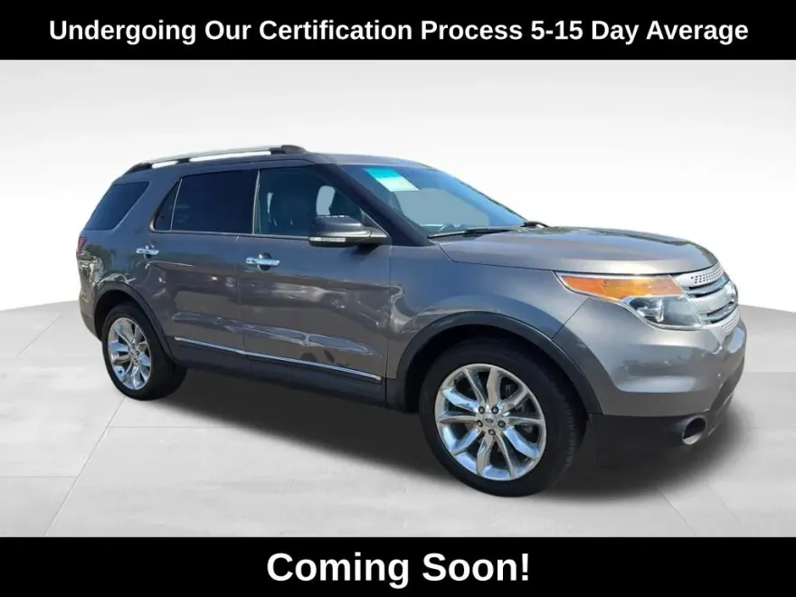 2014 Ford Explorer XLT photo 1