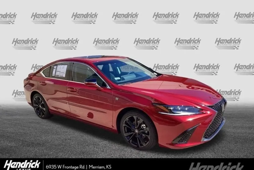 2025 Lexus ES 300h F SPORT Design photo 1