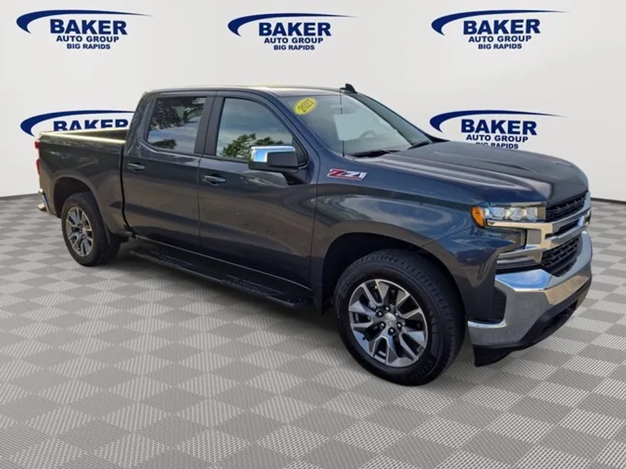 2021 Chevrolet Silverado 1500 LT photo 1