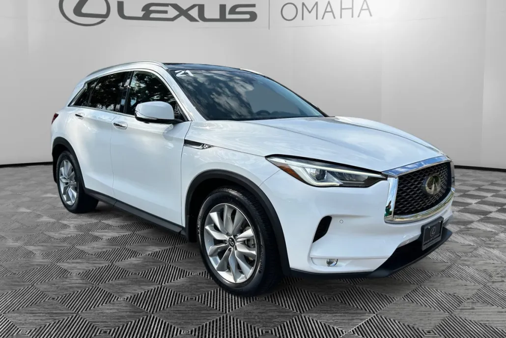 2021 Infiniti QX50 Essential AWD photo 1