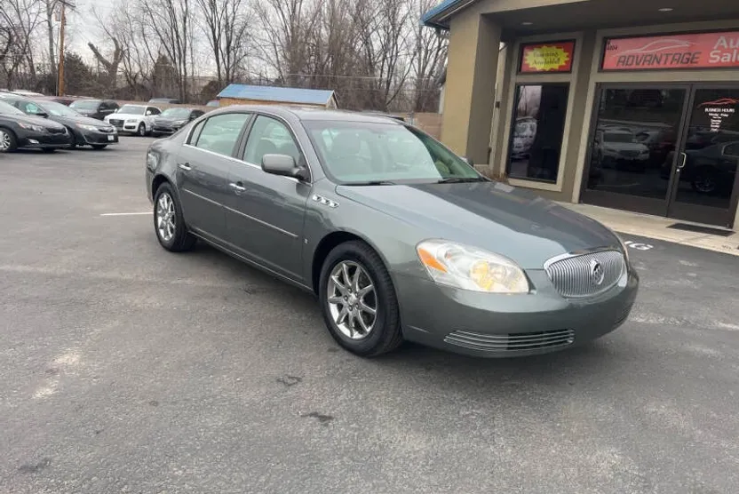 2007 Buick Lucerne CXL photo 1