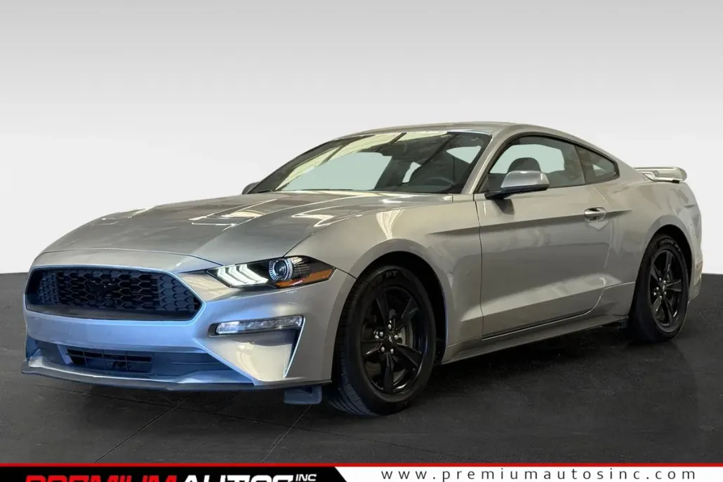 2022 Ford Mustang EcoBoost photo 1